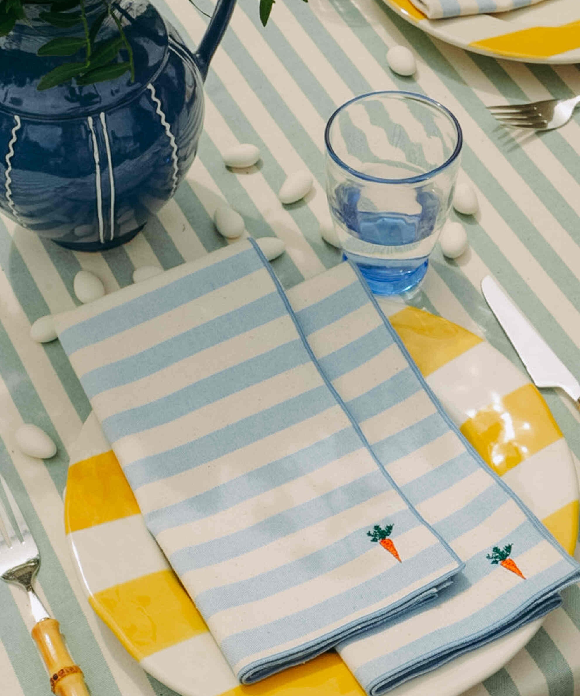 Barra napkin with easter embroidery