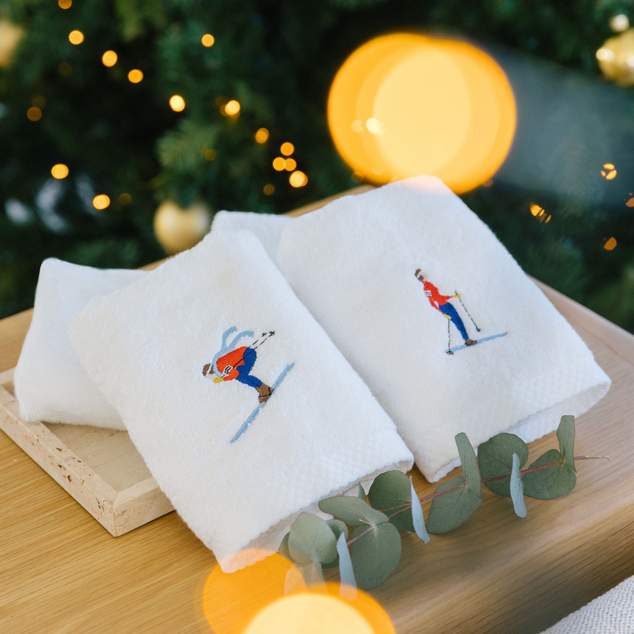 Luxus face towel & hand towel with retro sportsmen - Torres Novas