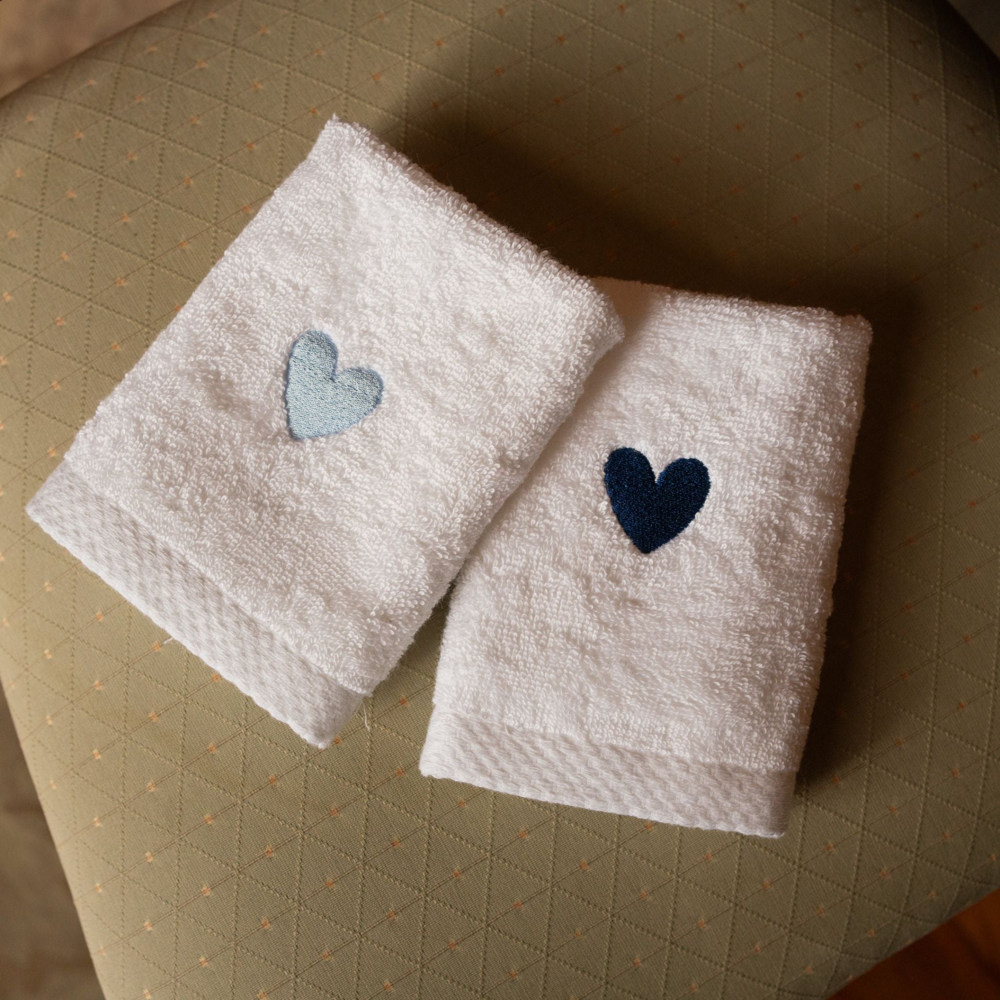 Embroidered heart - Torres Novas