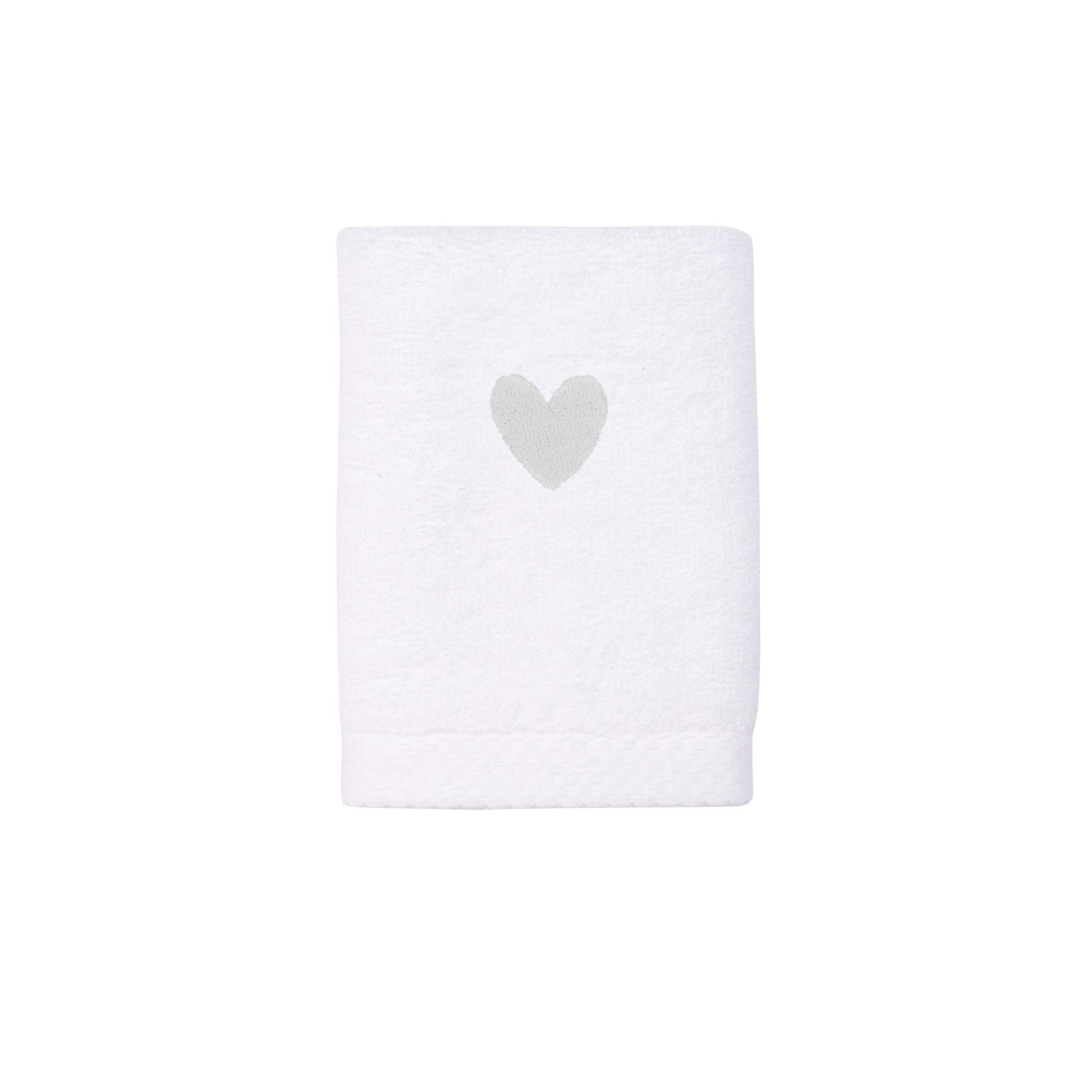 Embroidered heart - Torres Novas