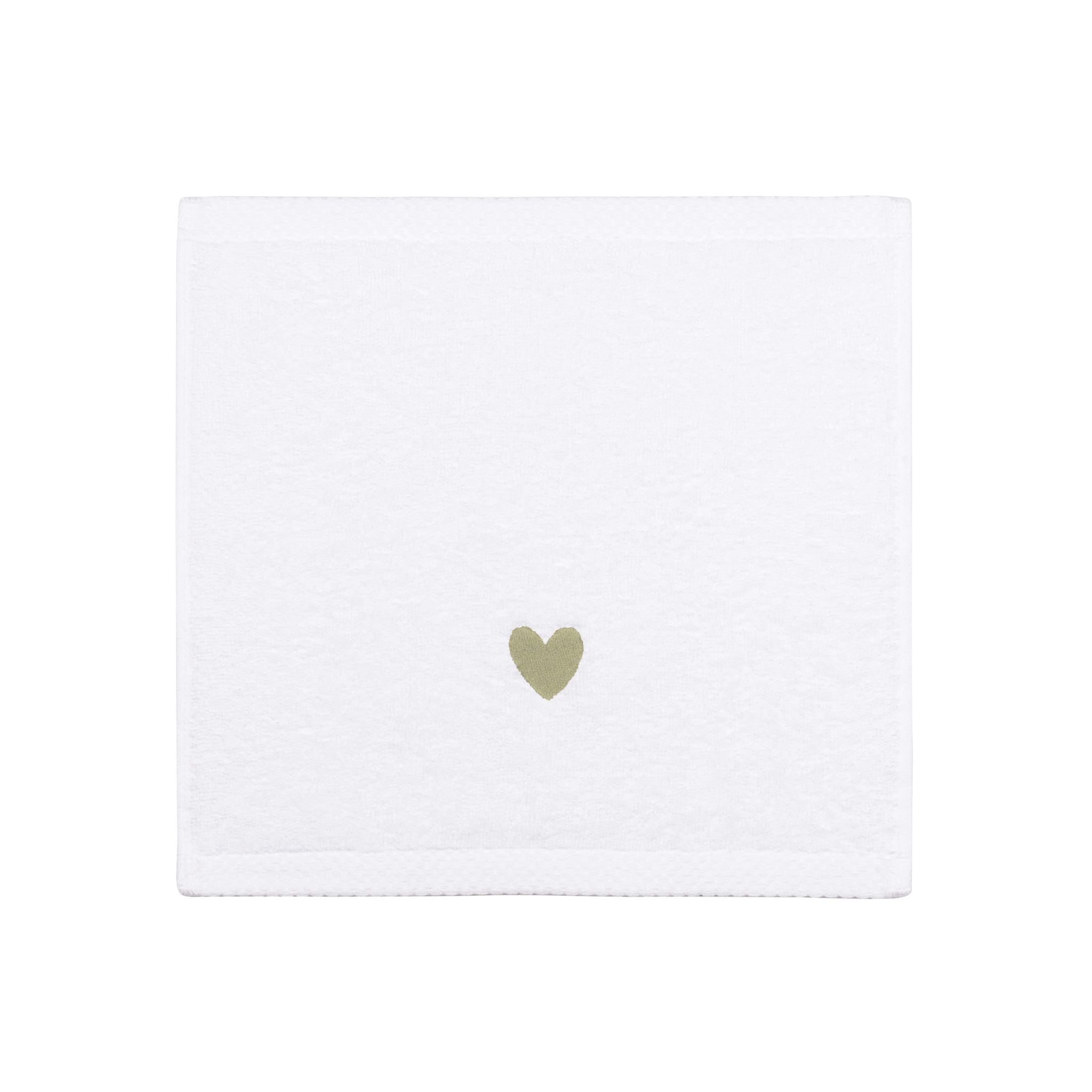 Embroidered heart - Torres Novas