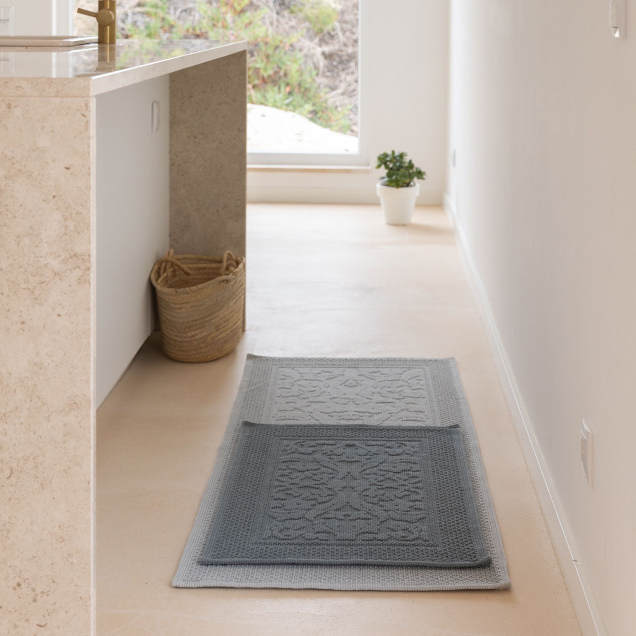 Tomar Rugs