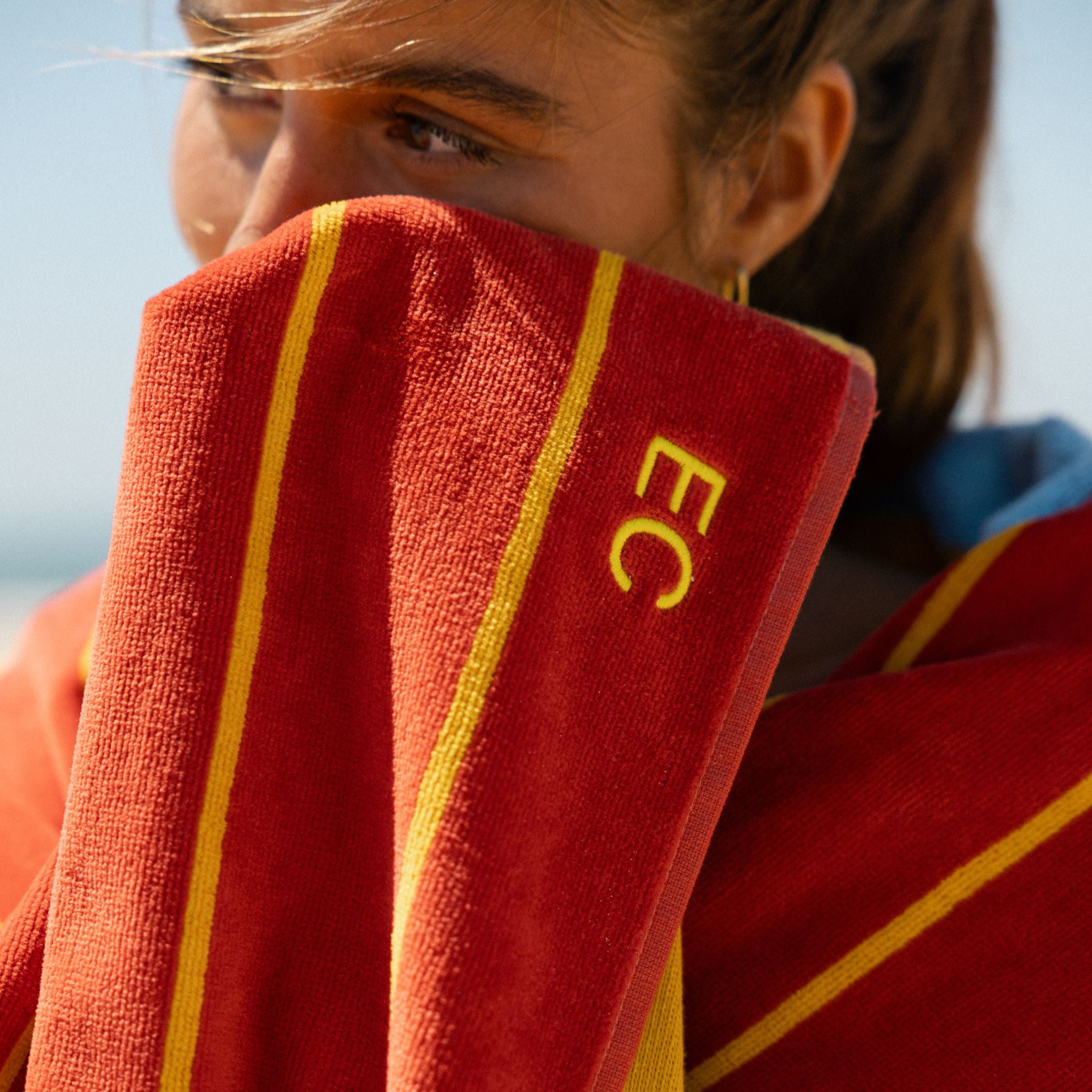 torres-novas-beach-pena-vertical-stripes-towel-yellow-lifestyle-7.jpg