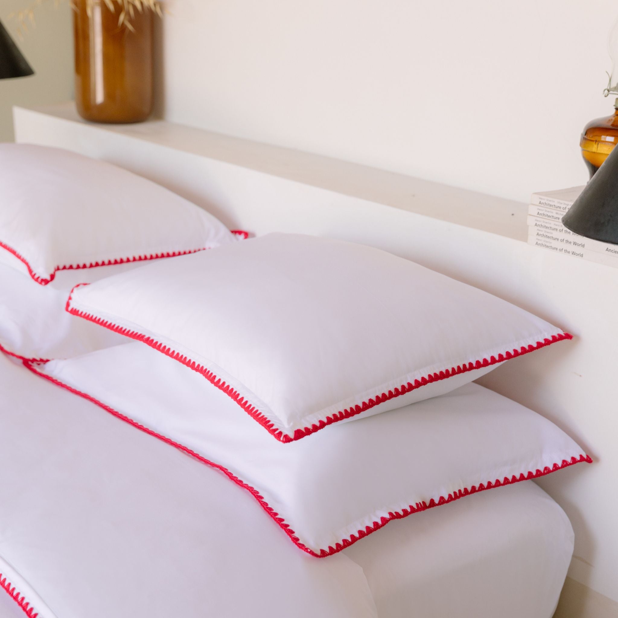torres-novas-bed-cascais-percale-shell-stitch-bed-linen-red-lifestyle-7.jpg