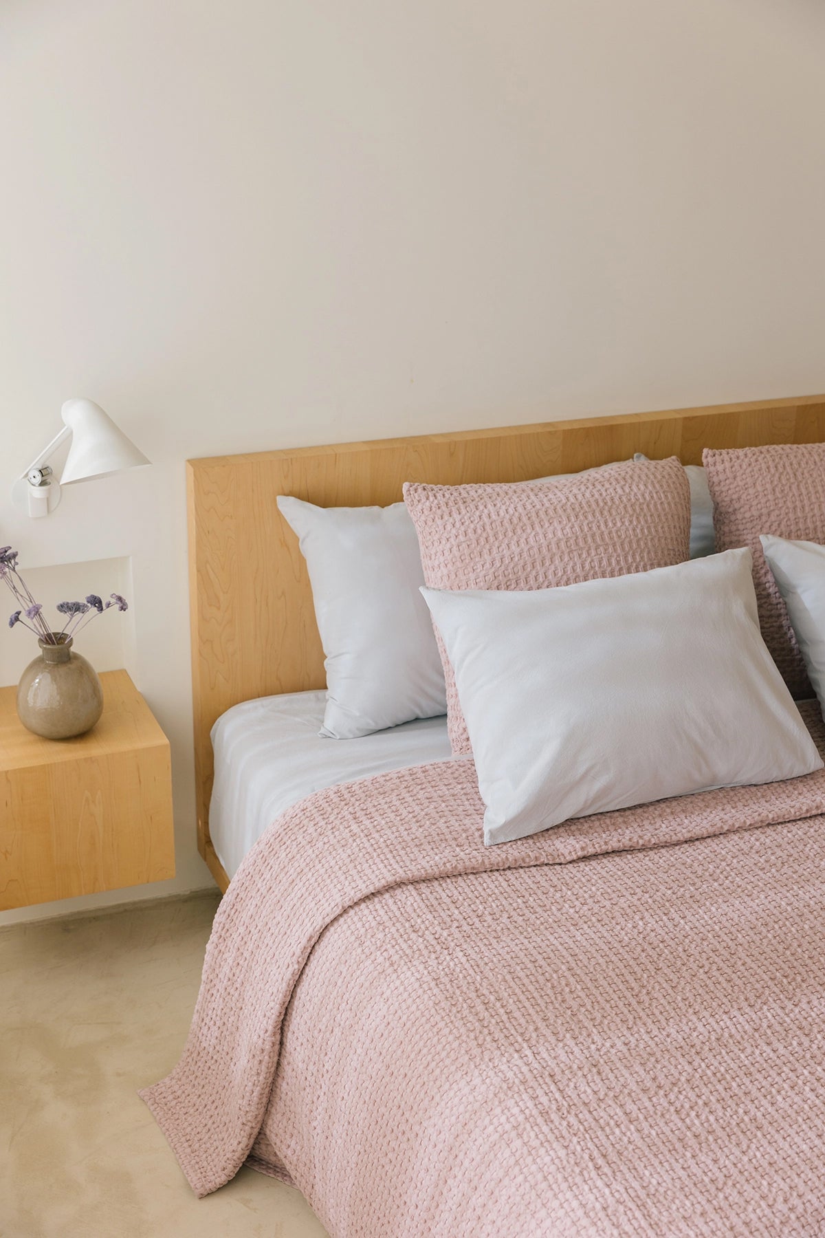 Old pink Santa Luzia Waffle Bedspreads - Torres Novas