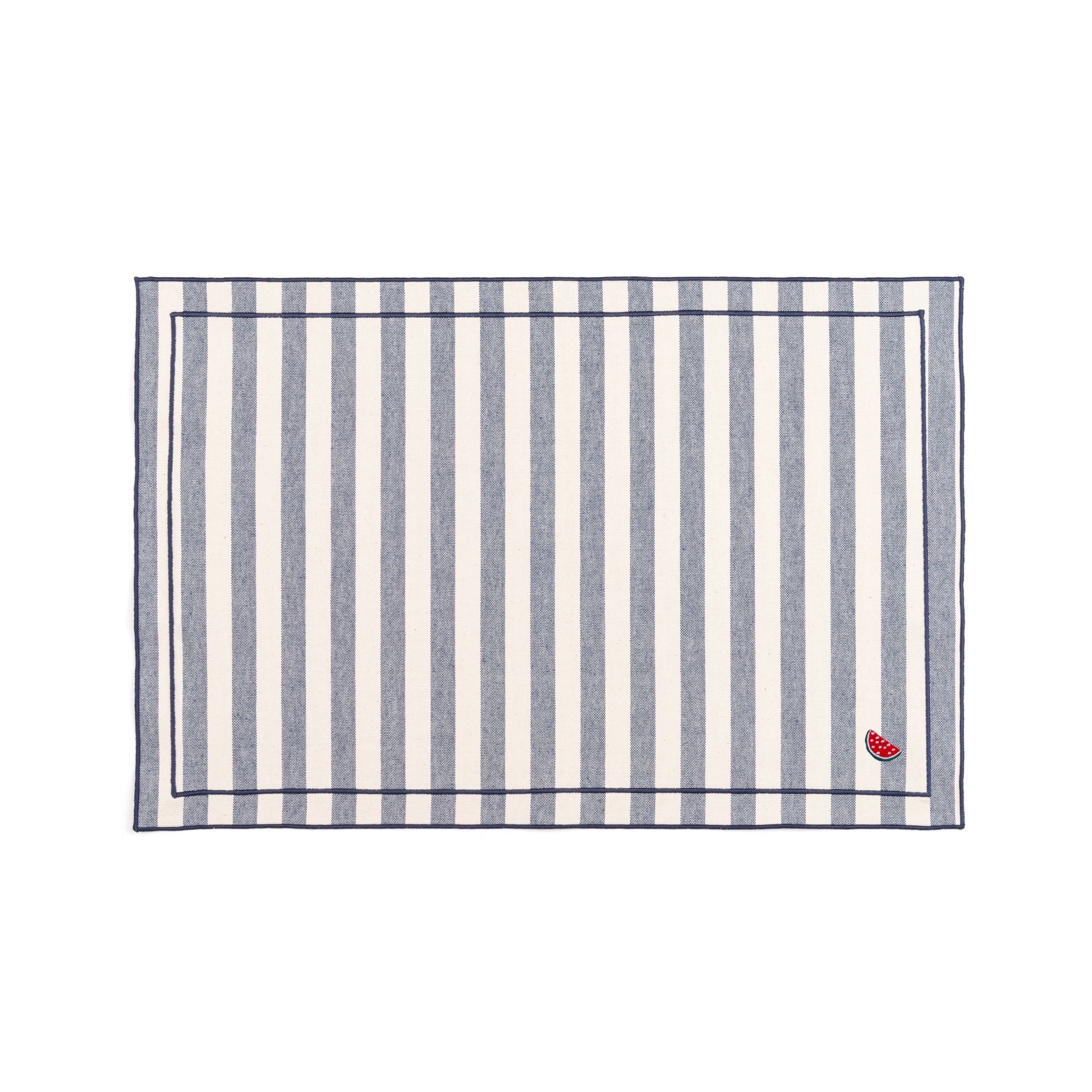 Barra cotton table linen with embroidered fruits