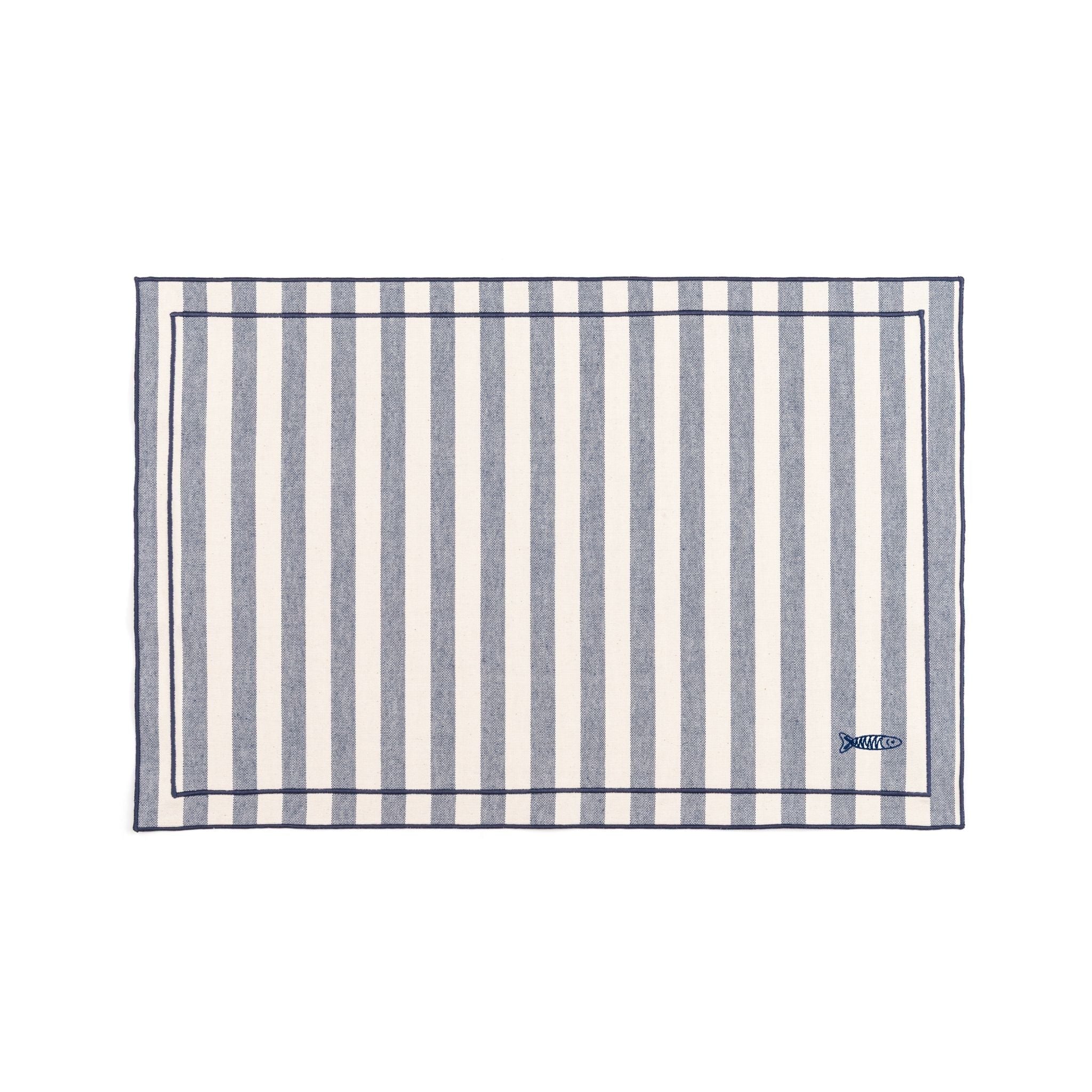 Barra cotton table linen with embroidered Portugal-inspired motifs