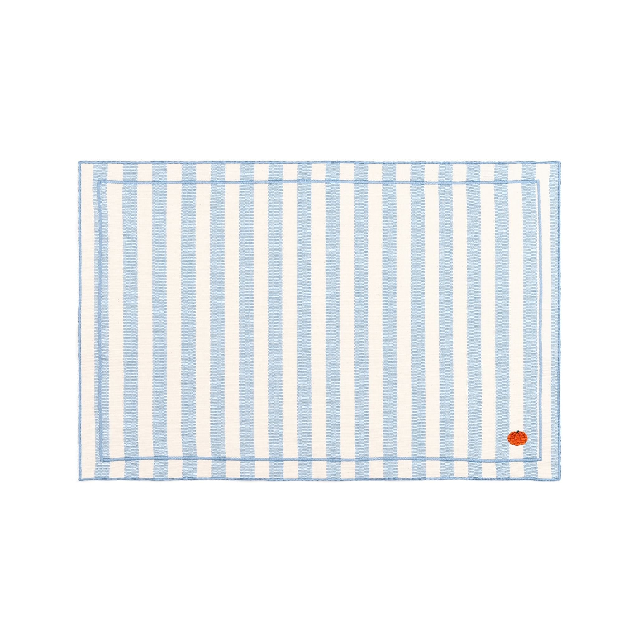 Barra cotton table linen with embroidered autumn motifs