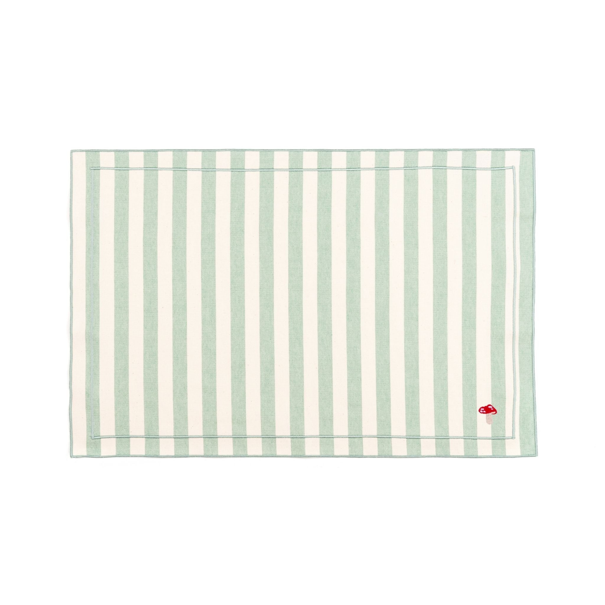 Barra cotton table linen with embroidered autumn motifs