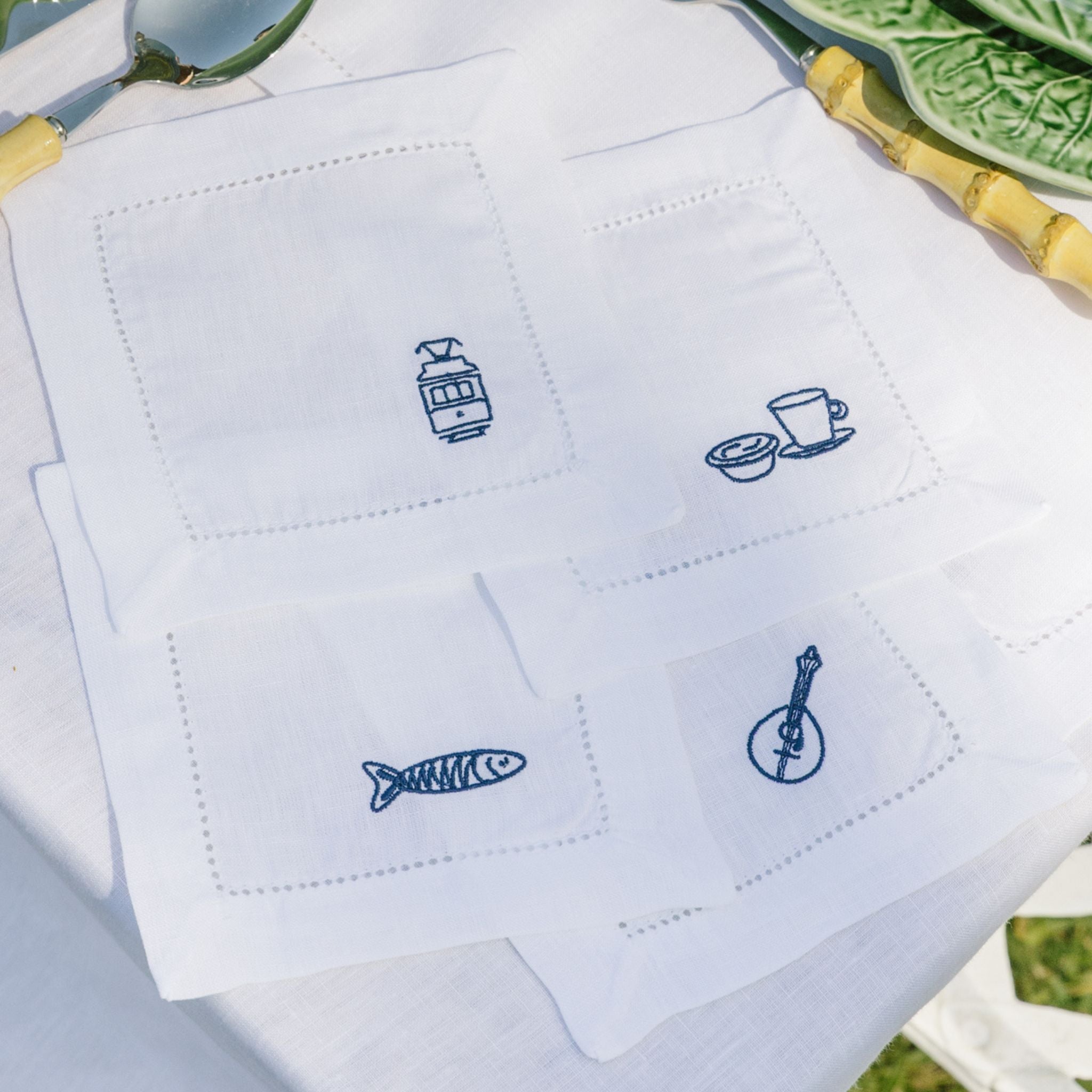 Mafra napkins with portugal embroidery