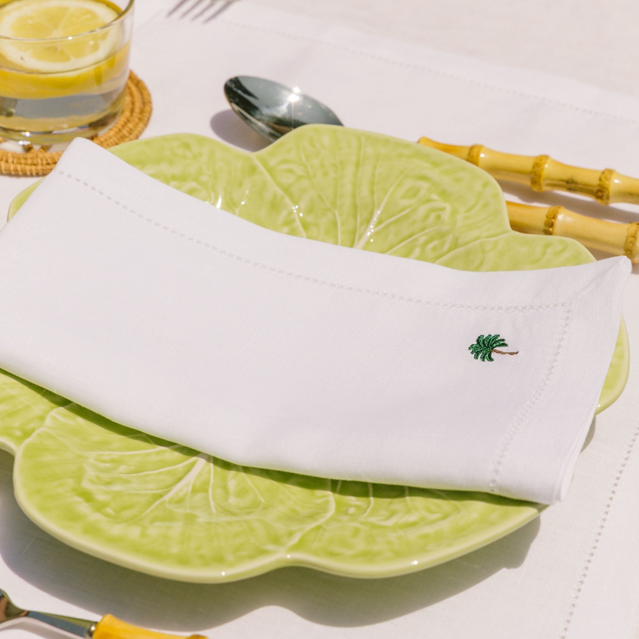 Mafra cotton napkins with summer embroidery