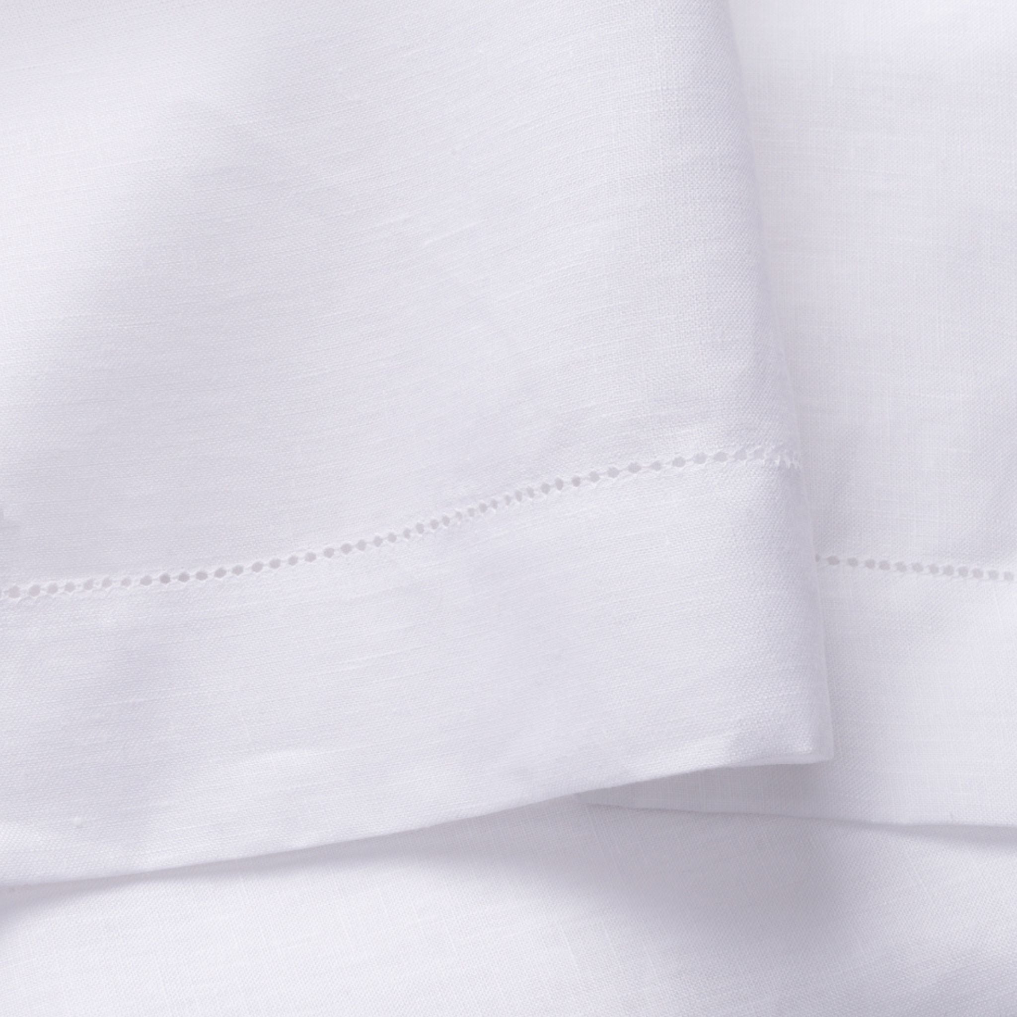 Mafra (100% Linen)