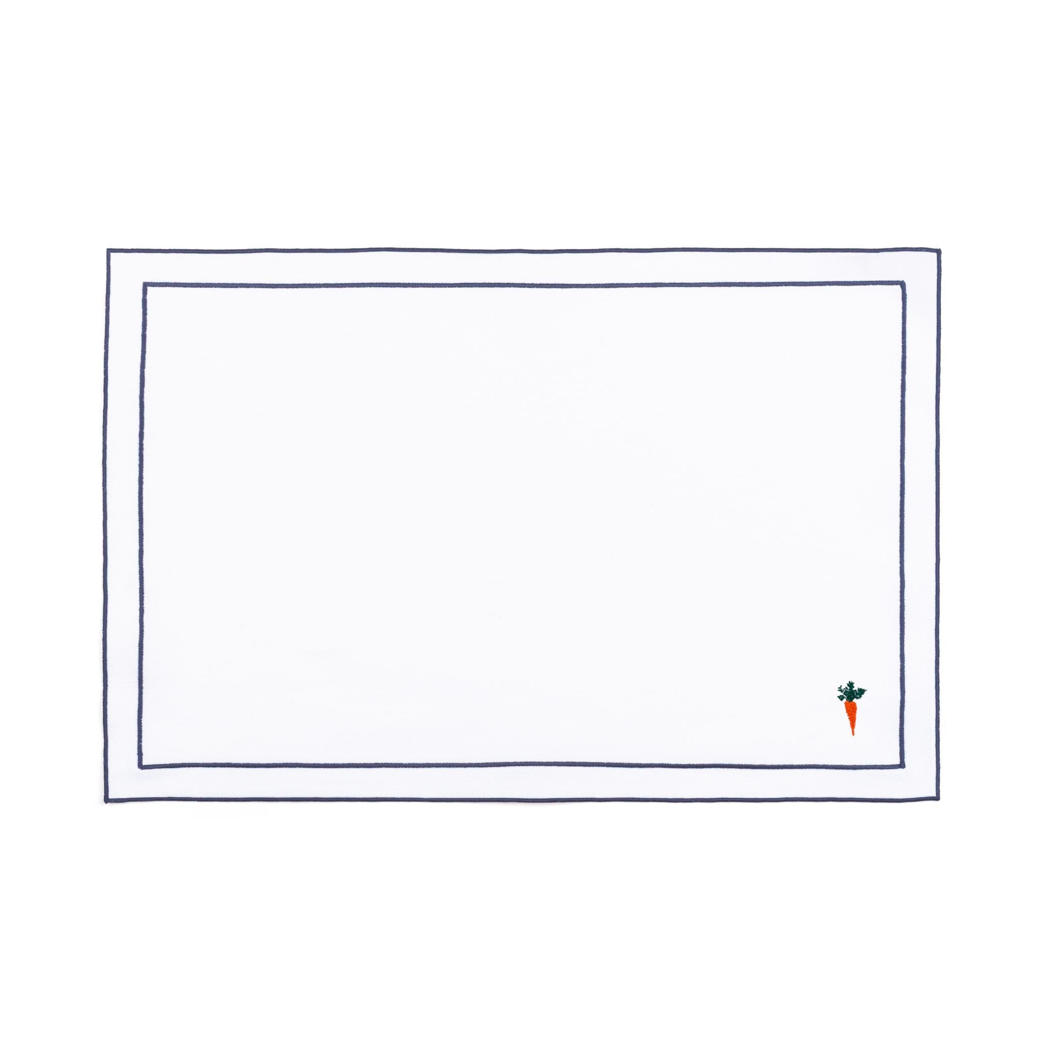 Nazaré white cotton table linen with embroidered Easter motifs