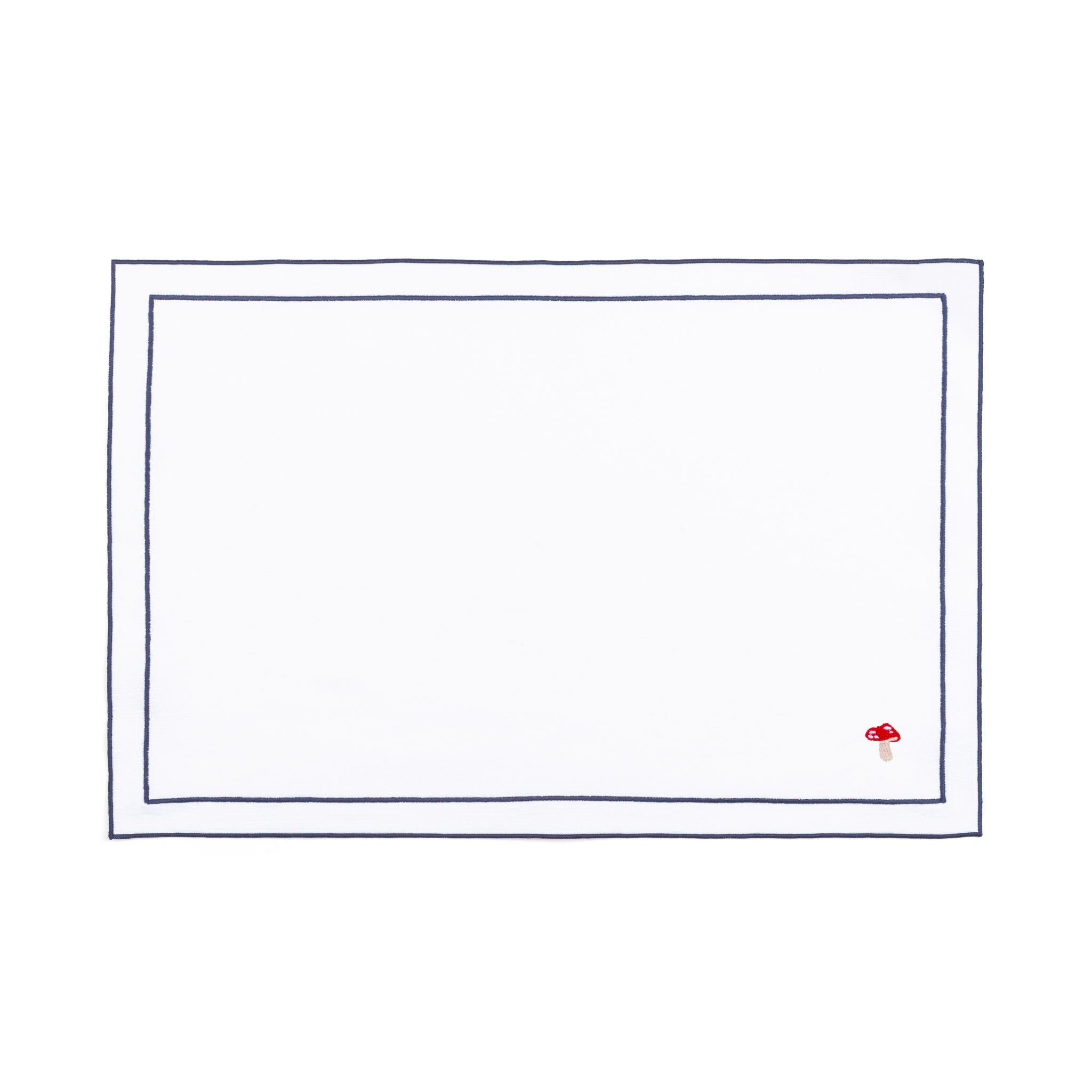 Nazaré white cotton table linen with embroidered autumn motifs