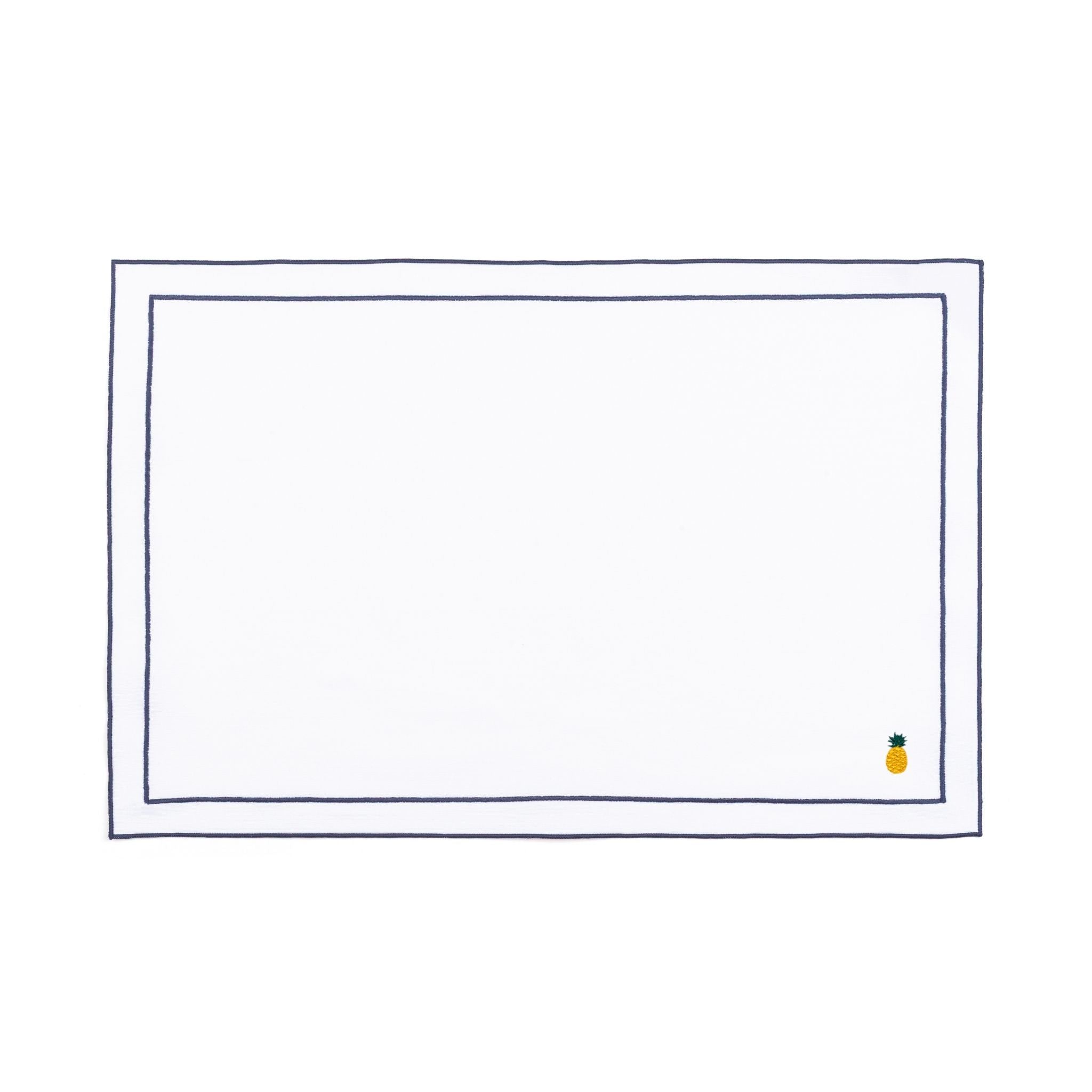 Nazaré white cotton table linen with embroidered fruits