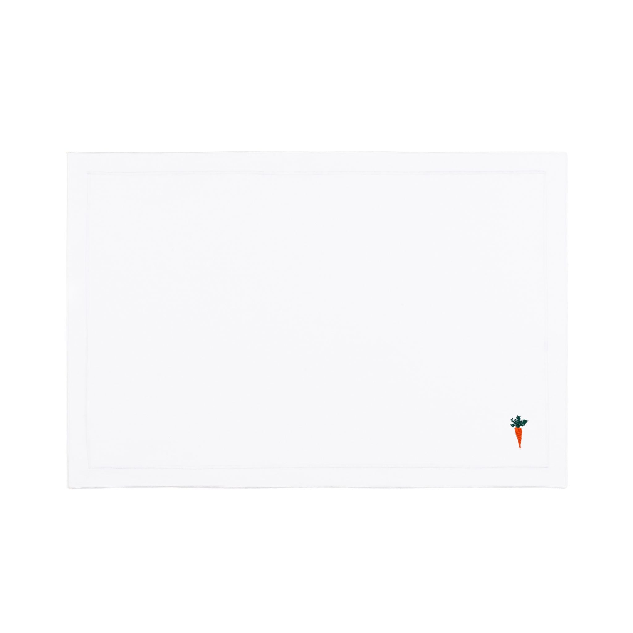 Nazaré white cotton table linen with embroidered Easter motifs