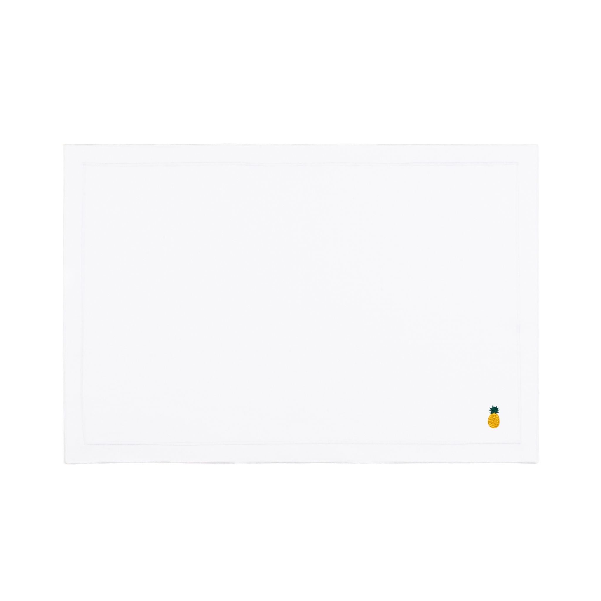 Nazaré white cotton table linen with embroidered fruits