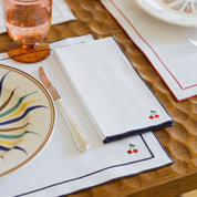 Nazaré white cotton table linen with embroidered fruits